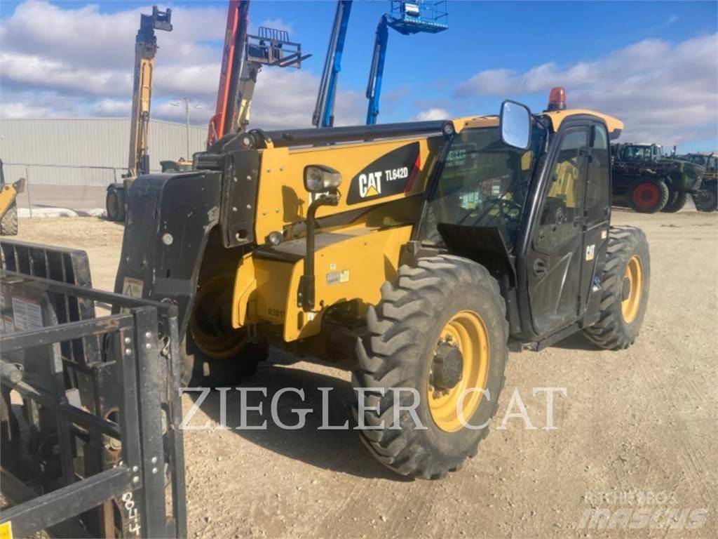 CAT TL642D Telescopic handlers