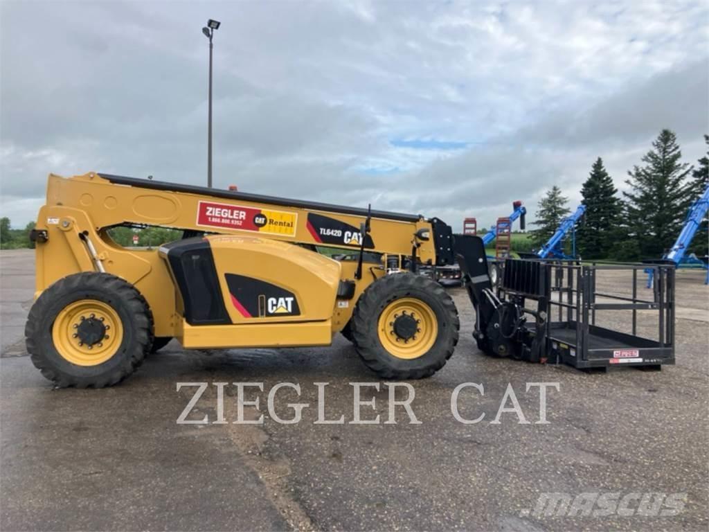 CAT TL642D Telescopic handlers