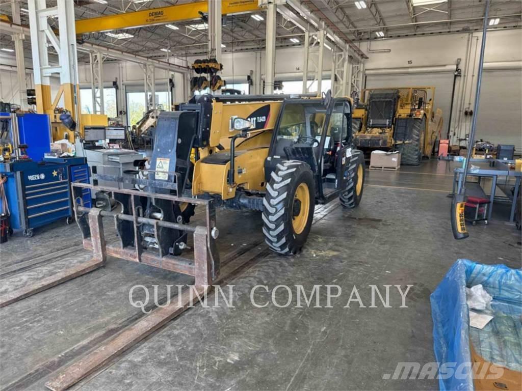 CAT TL642D Telescopic handlers