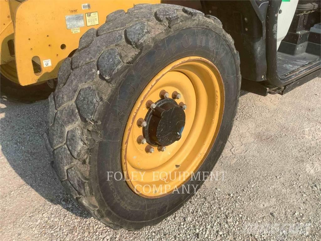 CAT TL642DO Telescopic handlers