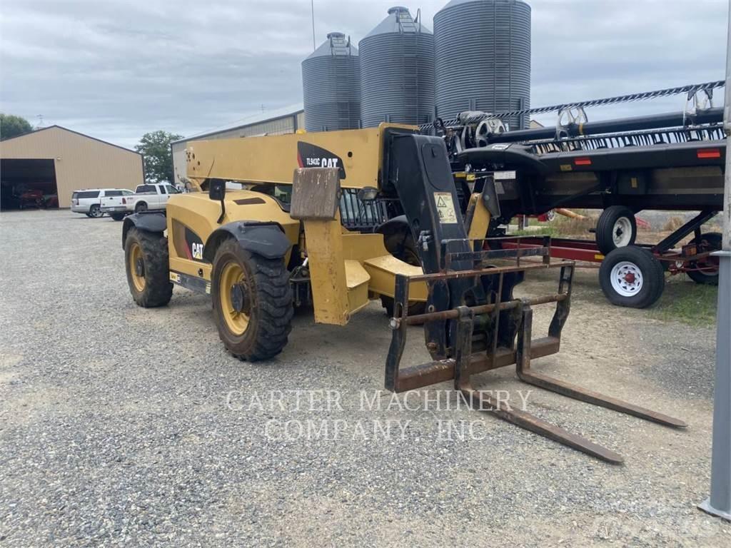 CAT TL943C Telescopic handlers