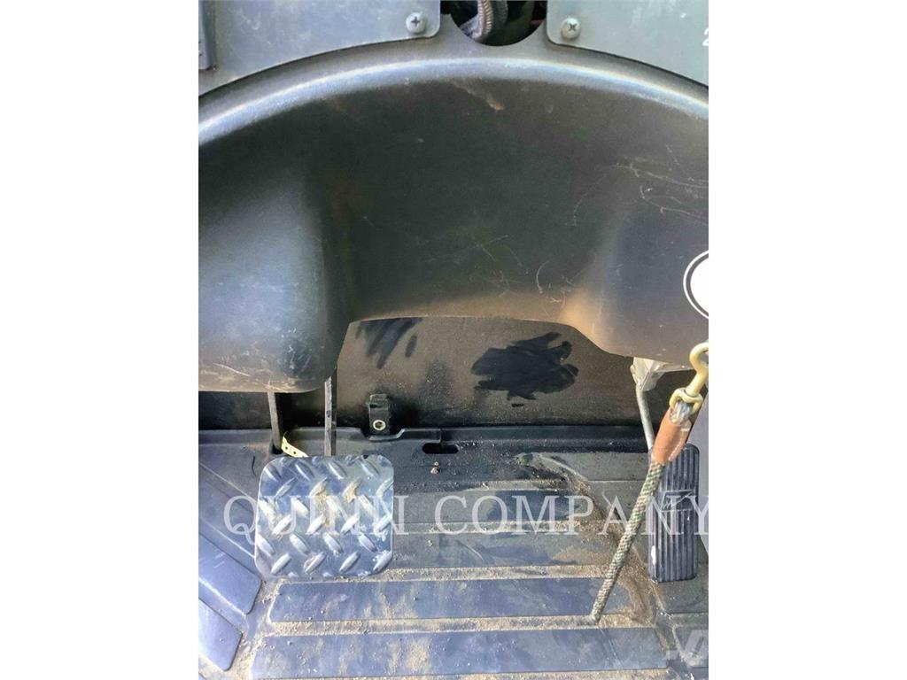 CAT TL943C Telescopic handlers