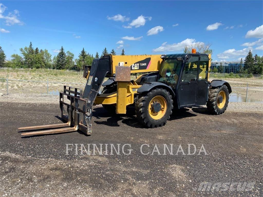 CAT TL943C Telescopic handlers