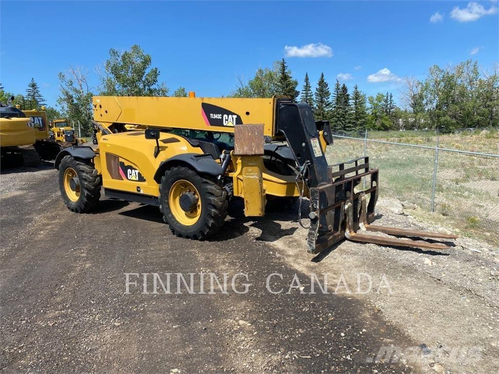CAT TL943C Telescopic handlers