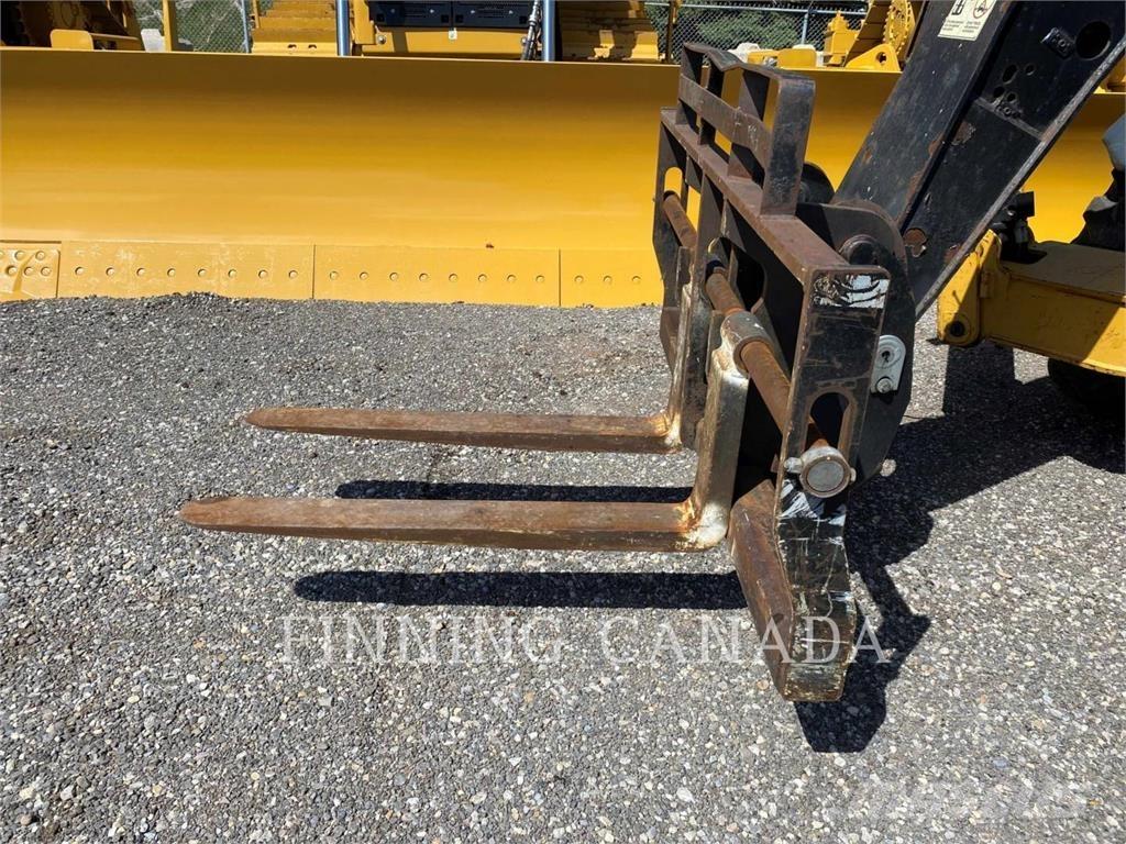 CAT TL943C Telescopic handlers