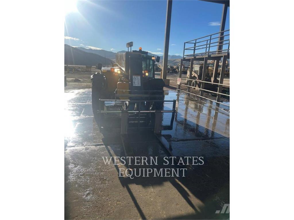 CAT TL943C Telescopic handlers