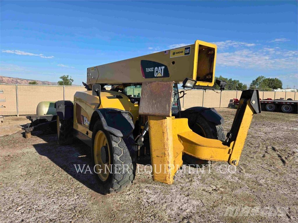 CAT TL943C Telescopic handlers