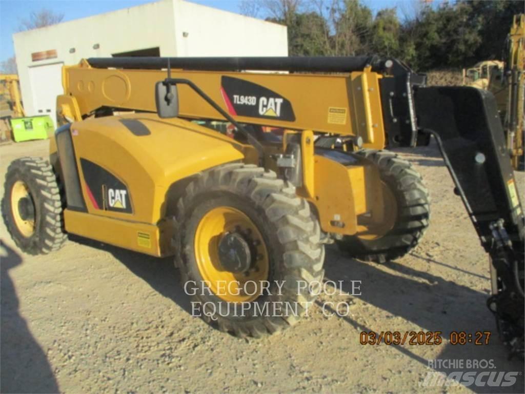 CAT TL943D Telescopic handlers