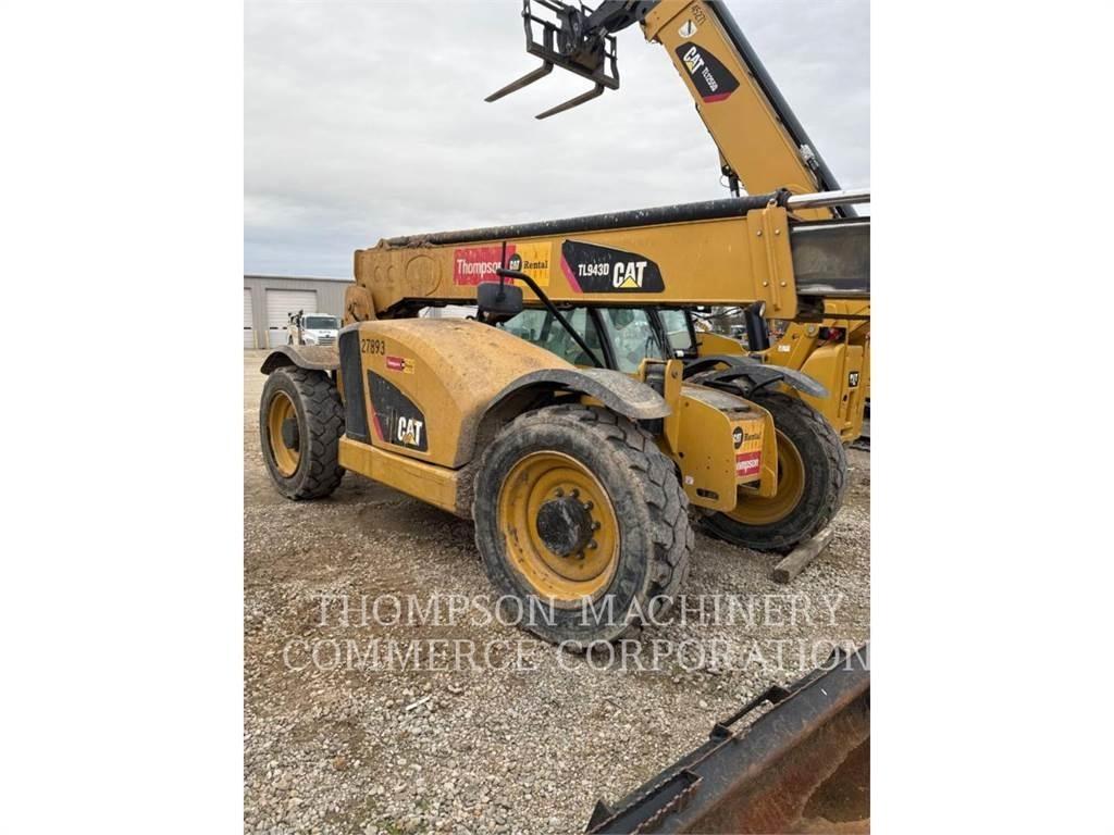 CAT TL943D Telescopic handlers