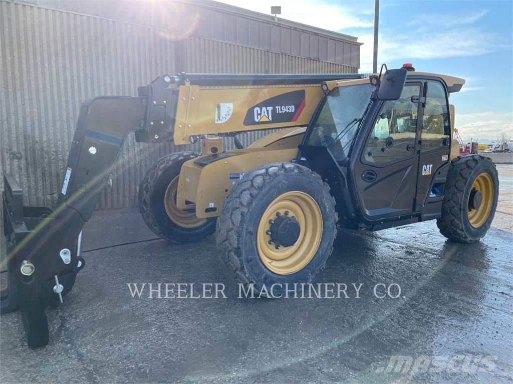 CAT TL943D CB Telescopic handlers