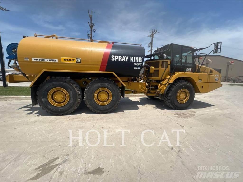 CAT W00 725 Tanker trucks