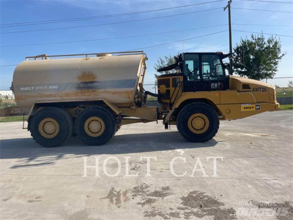 CAT W00 730 Tanker trucks