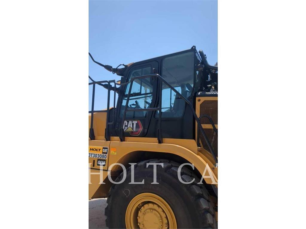 CAT W00 730 Articulated Haulers