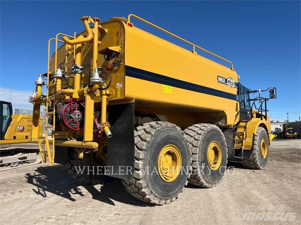 CAT WT 740 GC Tanker trucks