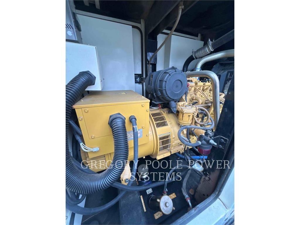 CAT XQ30 Other Generators