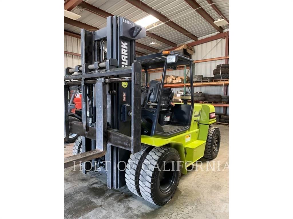 Clark C70D Diesel trucks