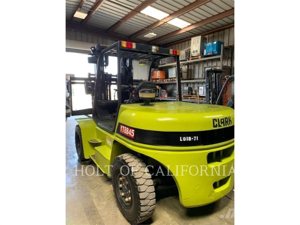 Clark C70D Diesel trucks