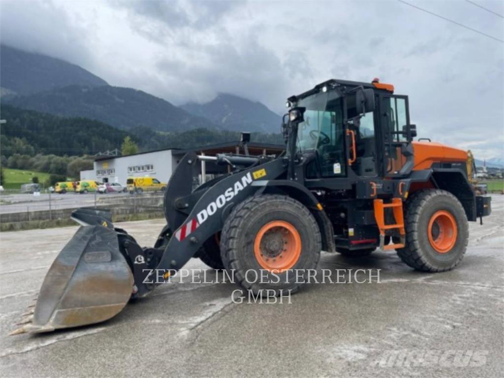 Doosan DL250-7 Wheel loaders