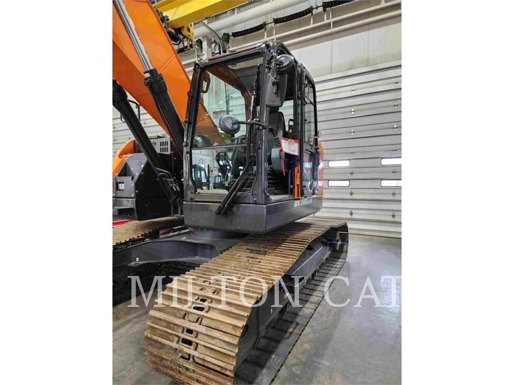 Doosan DX235LCR Crawler excavators