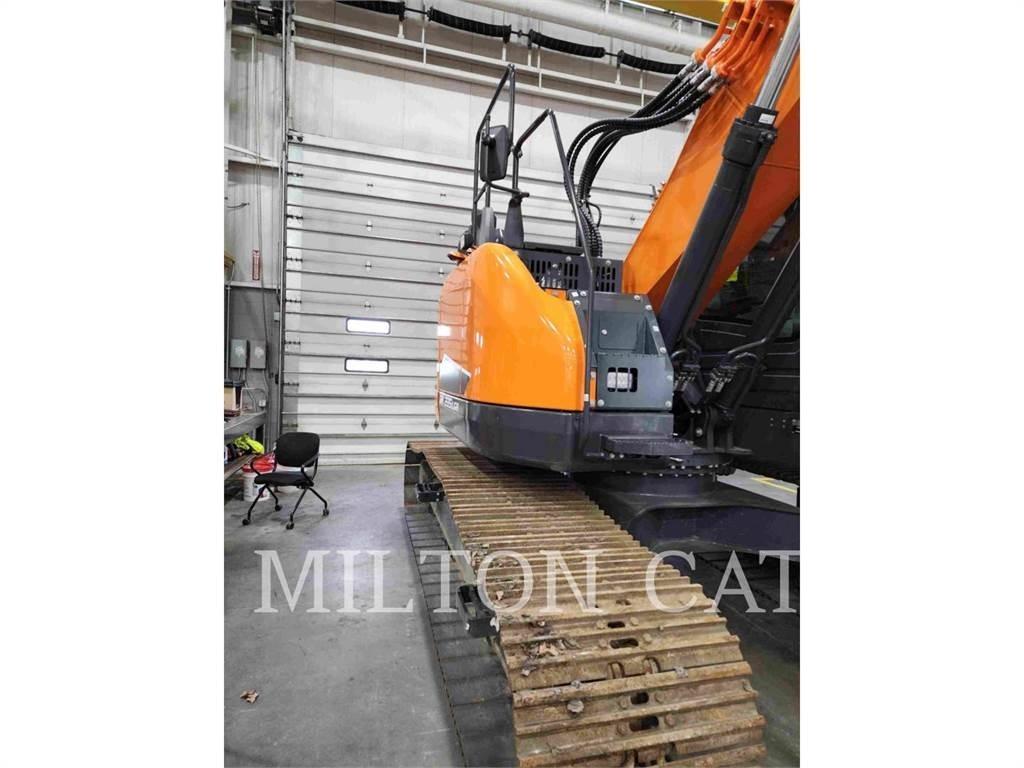 Doosan DX235LCR Crawler excavators