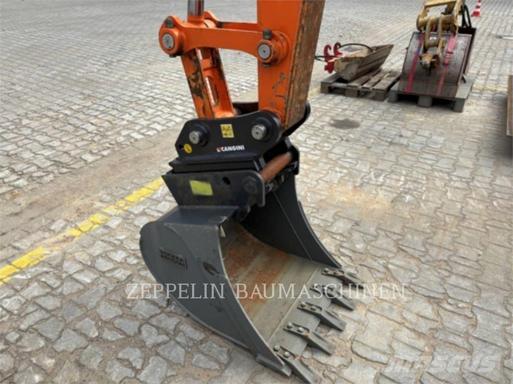 Doosan DX85R-3 Crawler excavators