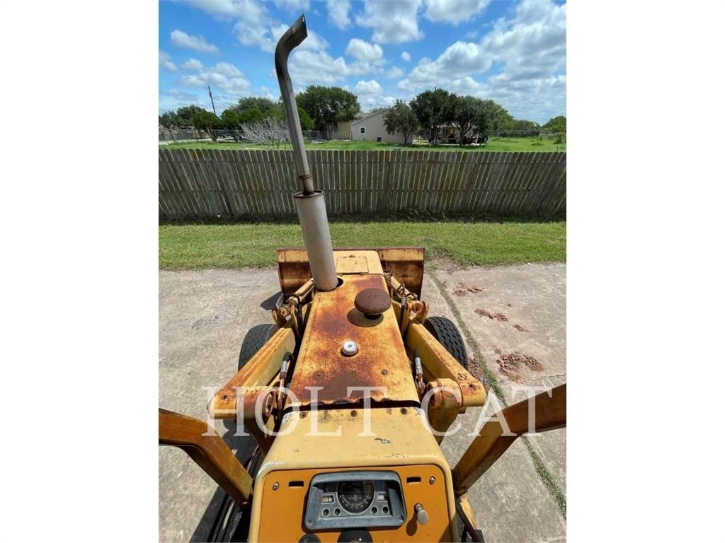 Ford 555 Backhoe