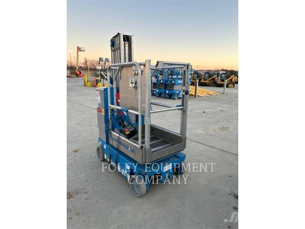 Genie GR20 Scissor lifts