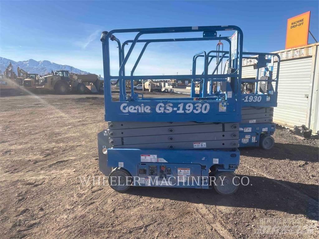 Genie GS1930 Scissor lifts