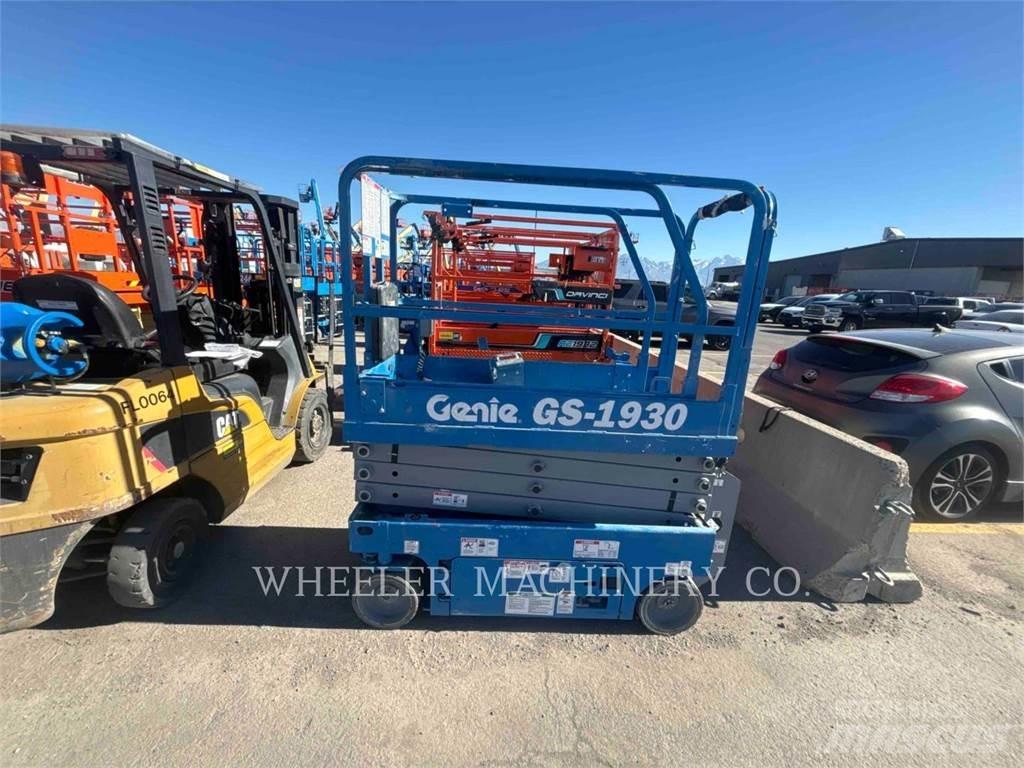 Genie GS1930 Scissor lifts