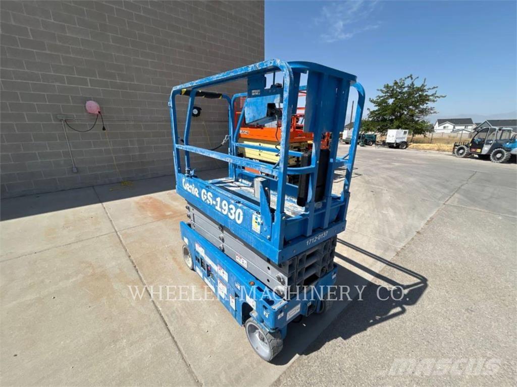 Genie GS1930 Scissor lifts