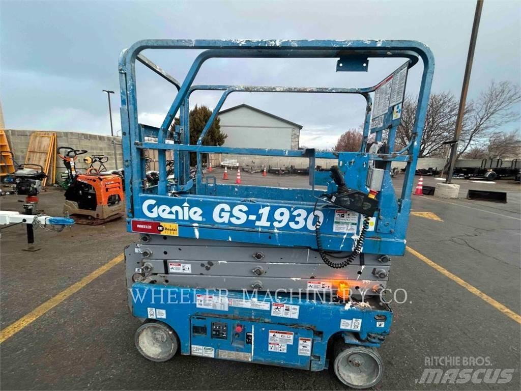 Genie GS1930 Scissor lifts