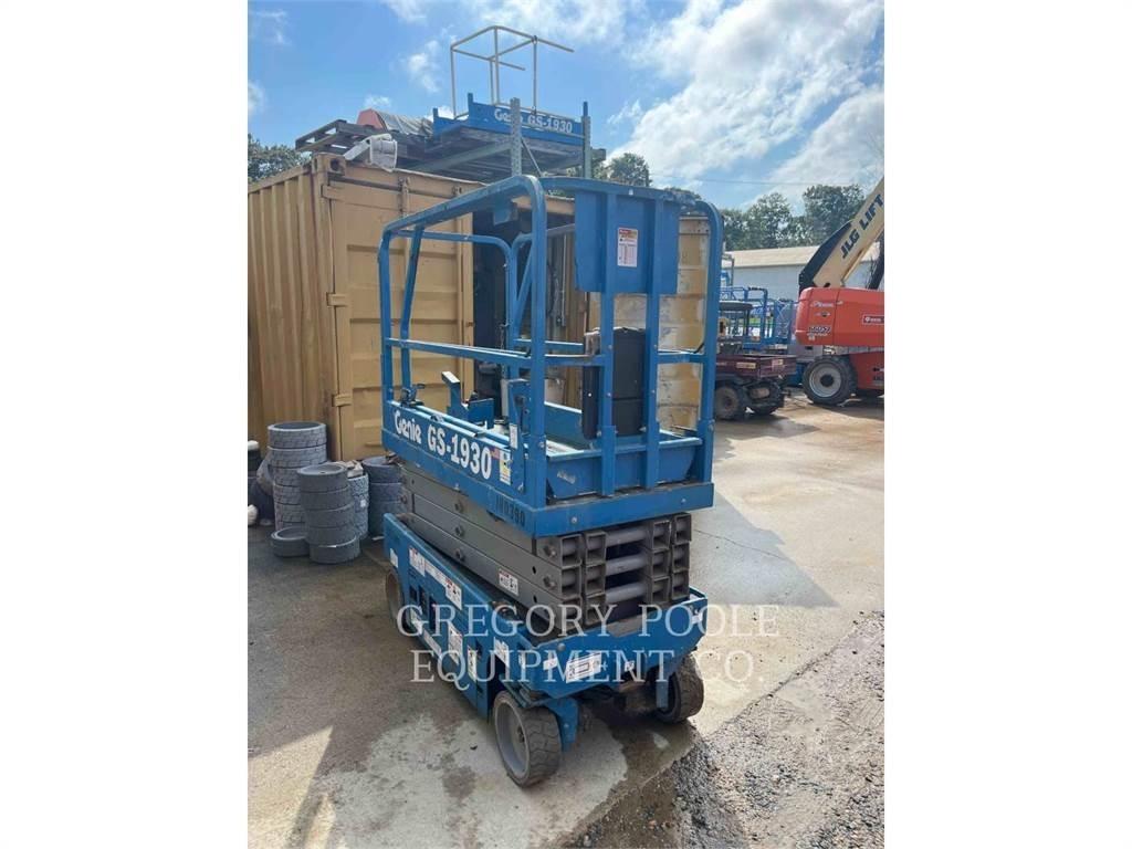 Genie GS1930 Scissor lifts
