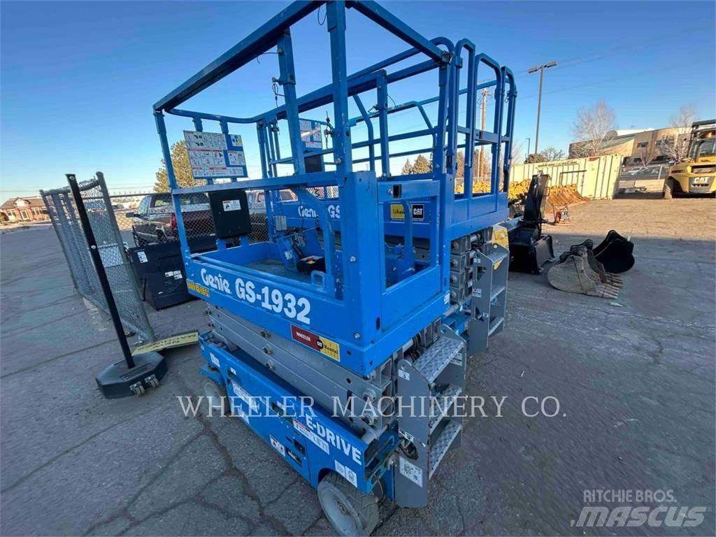 Genie GS1932 Scissor lifts
