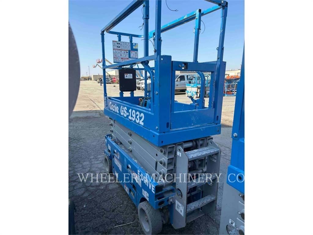 Genie GS1932 Scissor lifts