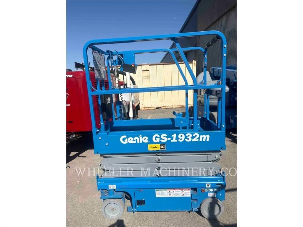 Genie GS1932M Scissor lifts