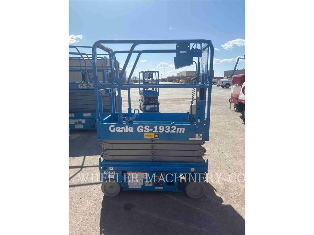 Genie GS1932M Scissor lifts