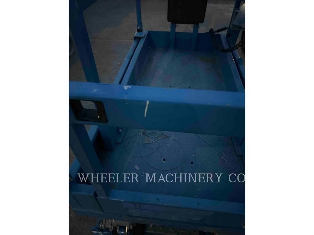 Genie GS1932M Scissor lifts