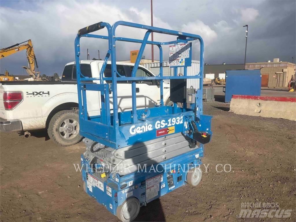 Genie GS1932M Scissor lifts