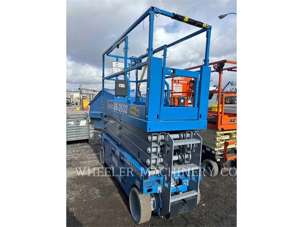 Genie GS2632 Scissor lifts