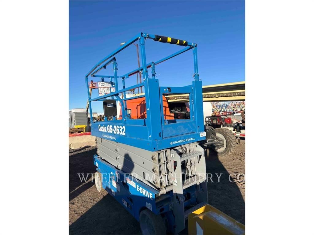 Genie GS2632 Scissor lifts