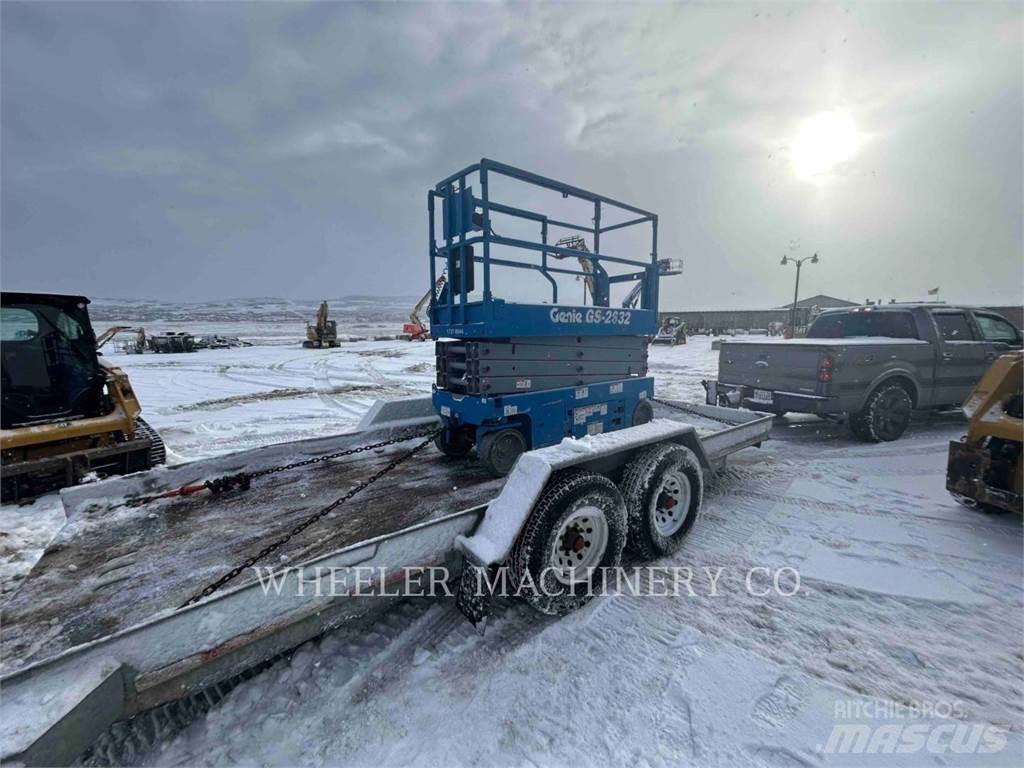 Genie GS2632 Scissor lifts