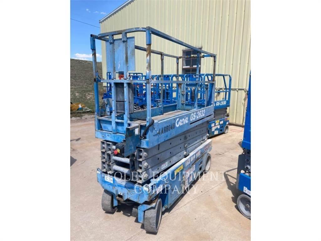 Genie GS2632 Scissor lifts