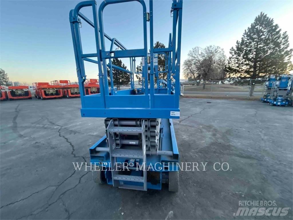 Genie GS2646 Scissor lifts