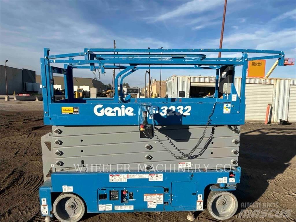 Genie GS3232 Scissor lifts