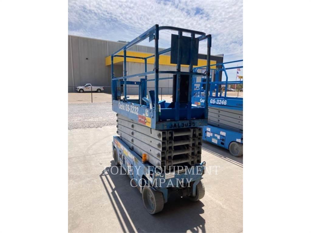 Genie GS3232O Scissor lifts