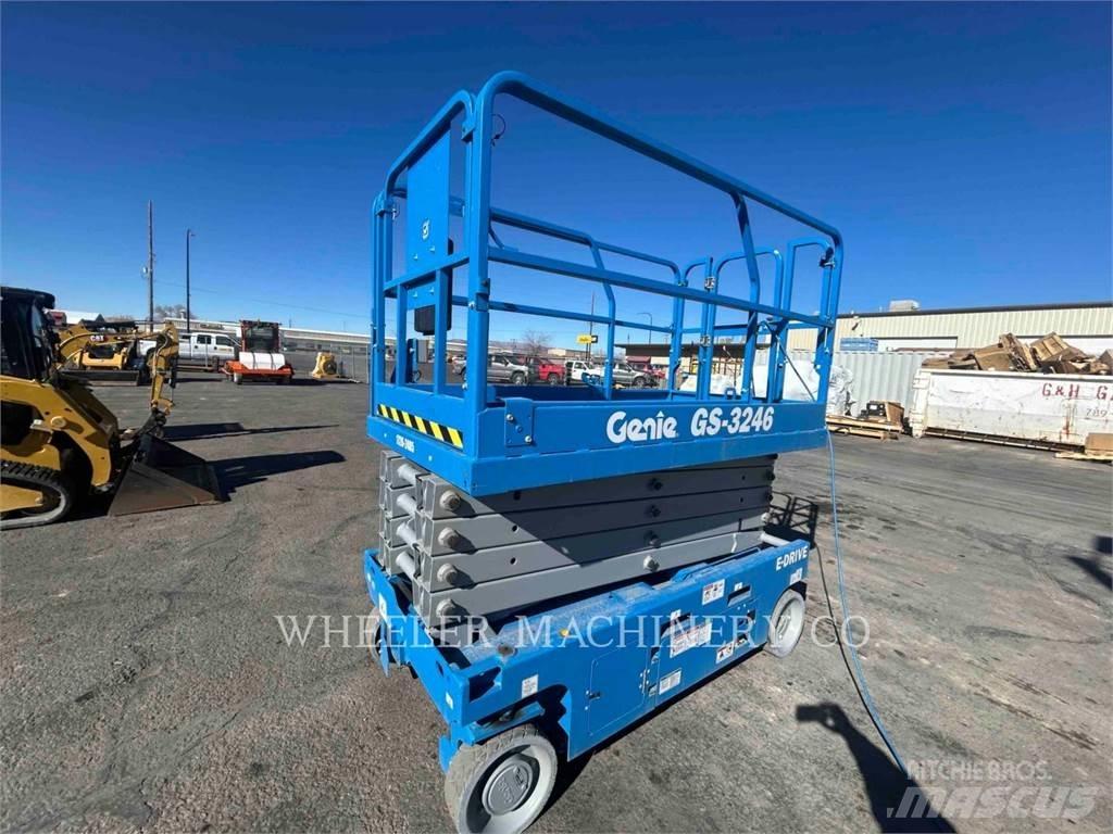 Genie GS3246 Scissor lifts