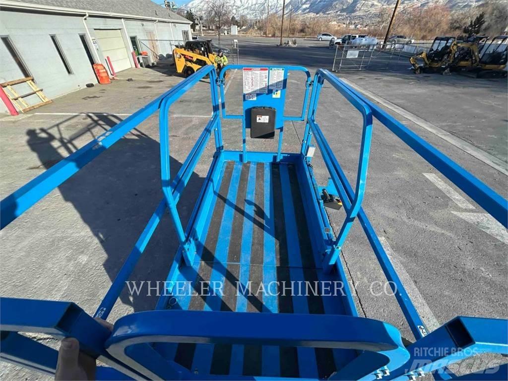 Genie GS3246 Scissor lifts