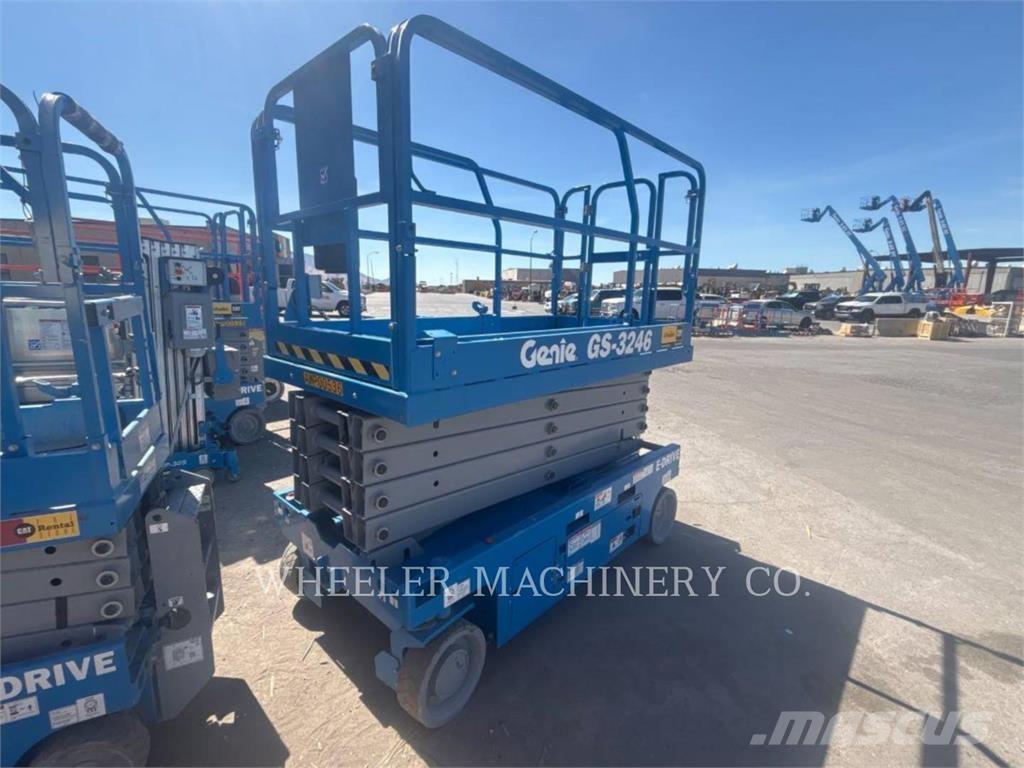 Genie GS3246 Scissor lifts