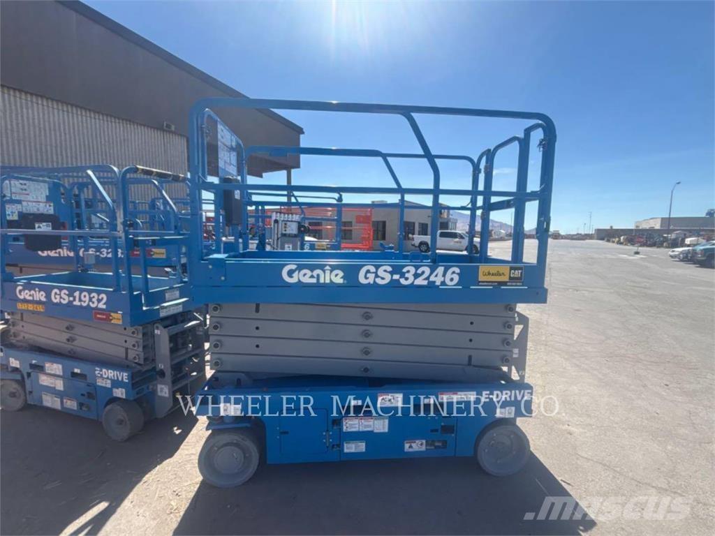 Genie GS3246 Scissor lifts