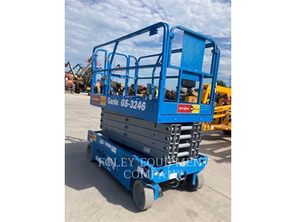 Genie GS3246 Scissor lifts